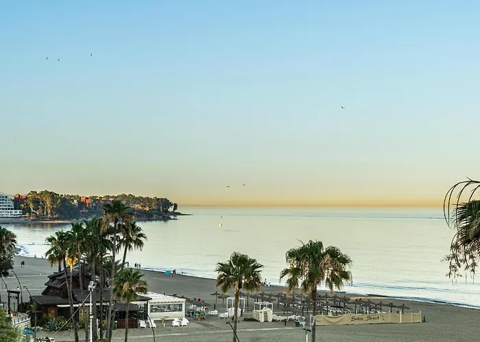 Bonito En Primera Linea De Playa Apartment Estepona