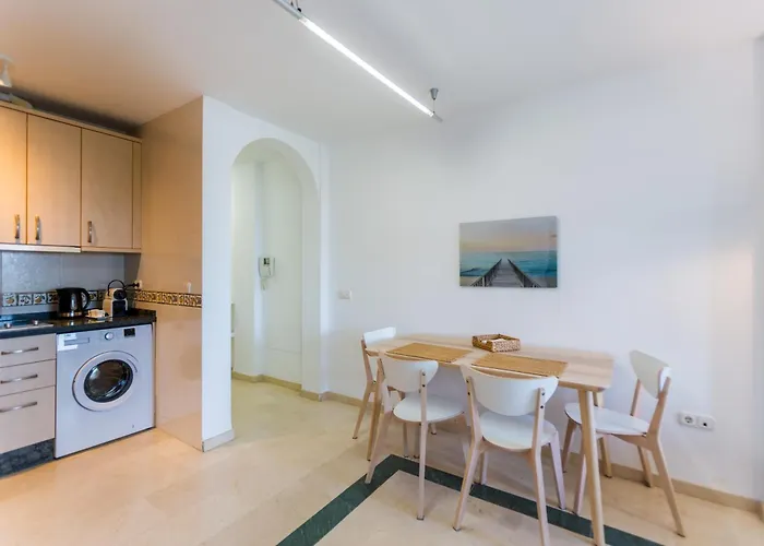 Bonito En Primera Linea De Playa * Estepona